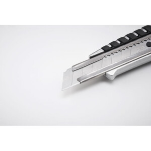 Einziehbares Aluminiummesser mit 8 Klingen aus Kohlenstoffstahl.-Silber-8719941054653-6