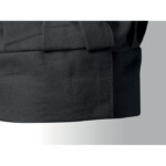 Kochmütze aus 130 gr/m² Baumwolle und Klettverschluss. Produziert nach einem zertifizierten Standard für die Verwendung von Schadstoffen in Textilien.-Schwarz-8719941021990-1