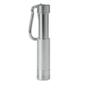 Mini-LED-Lampe in Aluminium-Schlüsselanhänger und ABS-Logo können lasergraviert werden und werden beleuchtet. 4 LR44-Batterien enthalten.-Silber-8719941001015-1