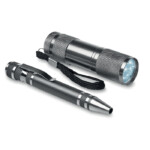 Set 2 Werkzeug: 9 LED-Taschenlampe und Schraubendreher mit 6 stiftförmigen Köpfen. 3 AAA-Batterien ausgeschlossen. Präsentiert in einem schwarzen Karton.-Titan-8719941005938-3