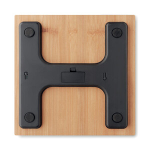 Digitale Personenwaage aus Bambus. Inklusive Innentemperaturanzeige in ºC. 2 AAA-Batterien nicht im Lieferumfang enthalten. Maximal 180 kg.-Holz-8719941054707-3