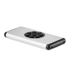 Powerbank 10000 mAh im Aluminiumgehäuse mit Saugnapf. 2-A-Wireless-Ausgang für schnelles Aufladen und Power-Delivery-Buchse (PD) zum Aufladen der neuesten Laptops.-Silber matt-8719941045996-3