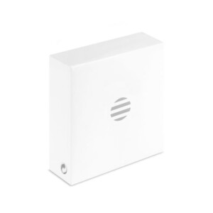 DC5V/1A-Ausgang. Inklusive Kontrollleuchte und USB-Kabel mit Micro-USB-Stecker. Typ-C-Stecker enthalten. Bambus ist ein Naturprodukt und weist leichte Abweichungen in Farbe