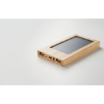 Powerbank 4000 mAh aus Bambus und Solarpanel. Kapazität für Smartphone-Nutzung
