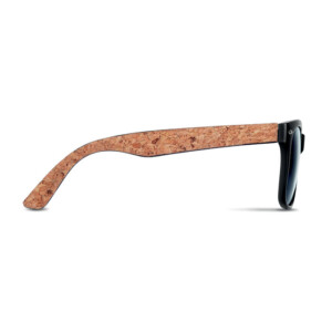 Klassische und elegante Sonnenbrille mit UV400-Schutz und externer Bügelbeschichtung aus Kork.-Schwarz-8719941052802-3