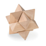 Holzpuzzle in Form eines Sterns. Präsentiert in einem Baumwollbeutel.-Holz-8719941027862-1