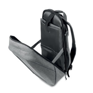 Sac à  dos polyester 600D 2 tons avec chargeur solaire intégré et port USB. Temps charge env. 6h au soleil. 2 compartiments principaux (pour PC  13''). Poches intérieures. Dos et bretelles matelassées.-Noir-8719941041356-6