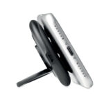 Chargeur sans fil avec anneau de support. Il comporte des ventouses à l'arrière pour un chargement pratique lors de l'utilisation du mobile.Sortie: DC5V/2A (10W) pour une charge rapide. Compatible avec lesderniers Android