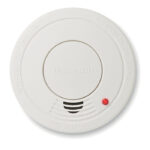 Détecteur de fumée en plastique blanc avec indicateur de fonction. 2 vis fournies pour la fixation. 1 pile 9 Volt incluse.-Blanc-8719941005419-2