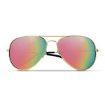 Lunettes de soleil tendance  verres teintés avec protection UV400. Comprend une pochette en microfibre pouvant servir de chiffon de nettoyage.-Fuchsia-8719941037489-1