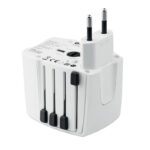 L' Adaptateur MUV USB compact et polyvalent de SKROSS® peut faire tout ce que vous voulez. Alors que l'adaptateur fournit la bonne connexion pour votre rasoir électrique