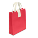 Sac à  provisions pliable pratique non-tissé (70g/m²). Le rabat de fermeture offre une position idéale pour le logo du client.-Rouge-8719941014770