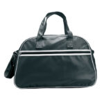 Sac de sport vintageen PVC finition mat avec liserés blancs. Poche avant fermée par un zip horizontal. Bretelle réglable.-Noir-8719941019638