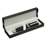 Set d'écriture présenté en coffret cadeau. Stylo à  bille twist et roller. Encre bleue.-Noir-8719941009608-1