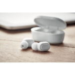 écouteurs stéréo sans fil True Wireless Stereo (TWS) 5.0 en ABS recyclé avec batterie 40 mAh intégrée. Durée d'écoute d'environ 4 heures. Comprend un câble de charge micro USB et une station de charge de 300 mAh.-Blanc-8719941053342-4